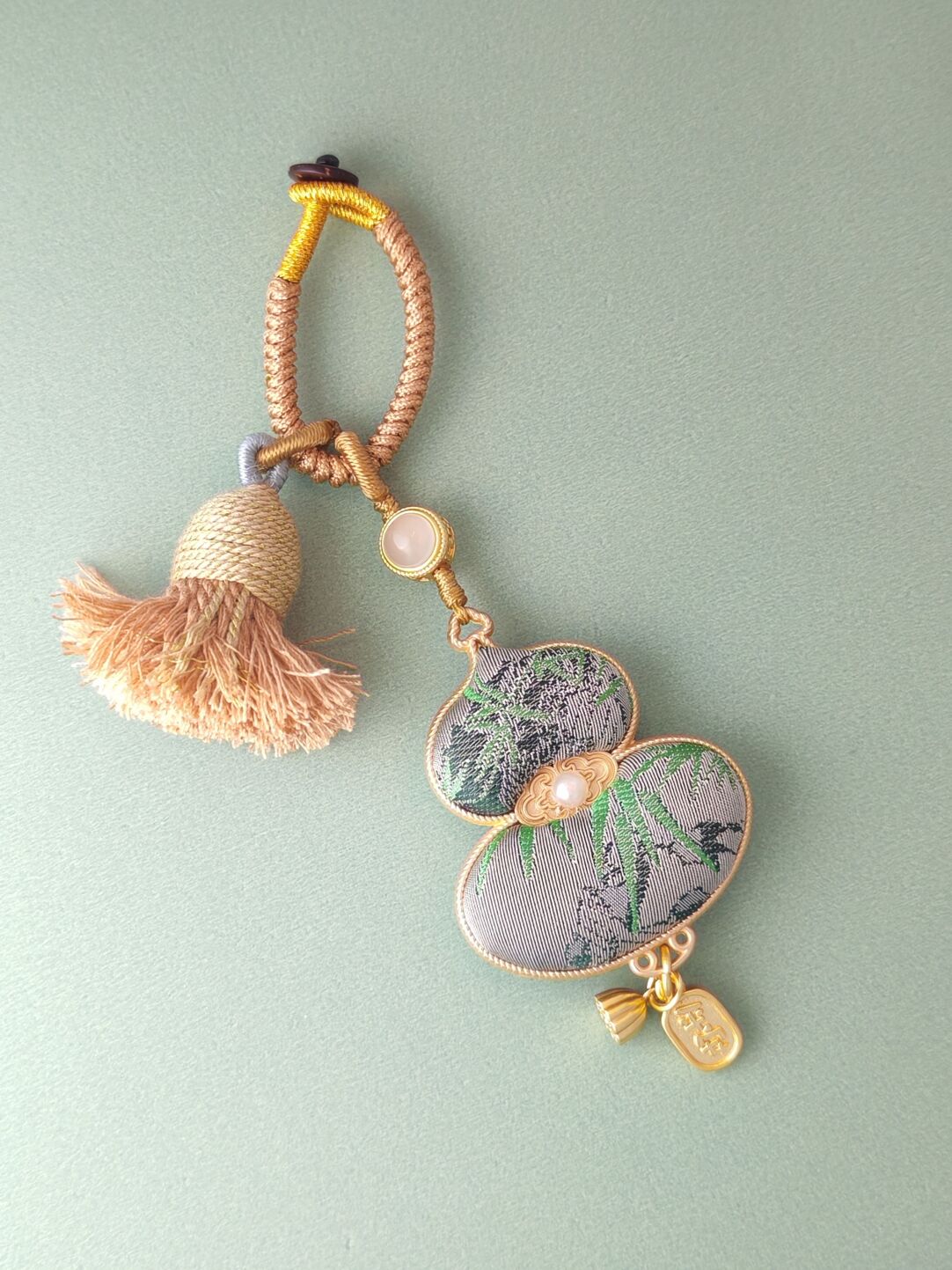 A Serene Spring Scenery Charm