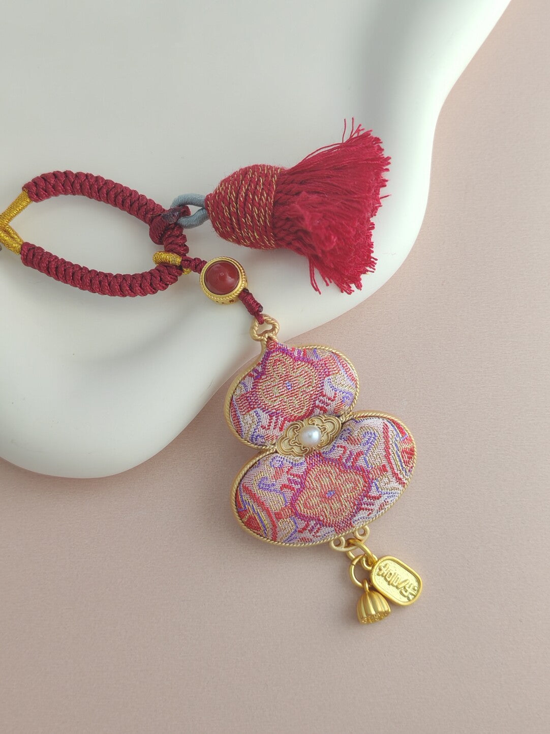 Red & Gold 'Dingsheng' Gourd
