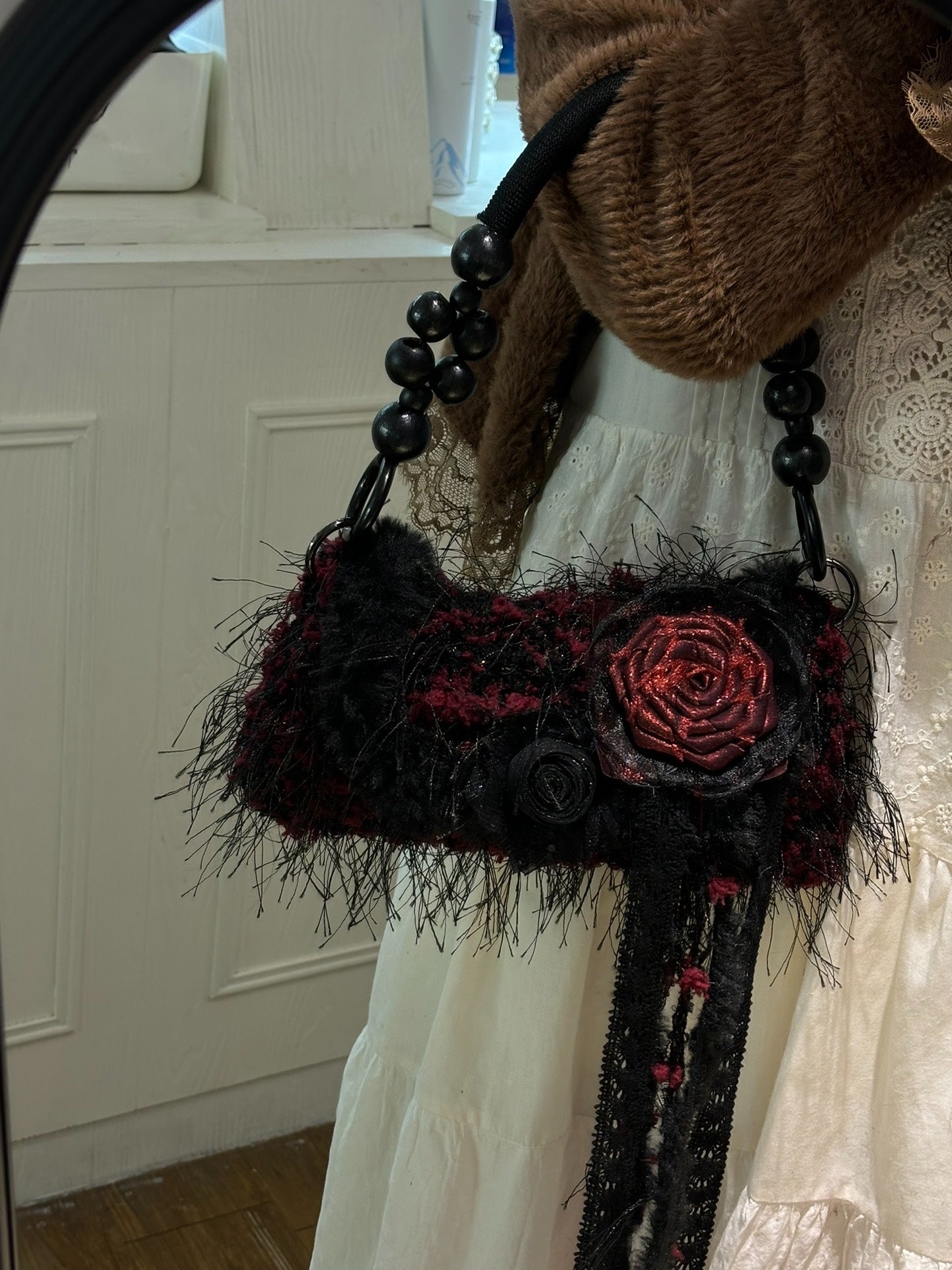 Vintage Gallery Crossbody Bag